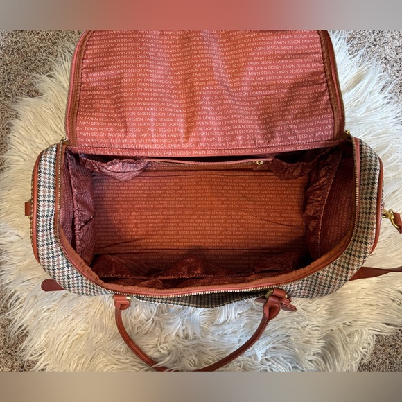 Fawn Design Plaid Tweed Weekender Bag 
Like New - Picture 5 of 10